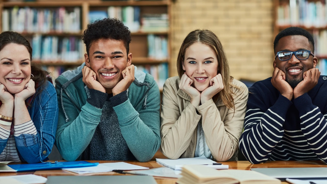 bb-education-students-exellence